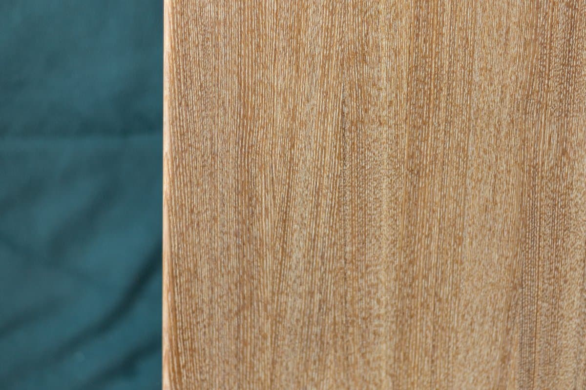 Как выбрать масло для дерева: полное руководство