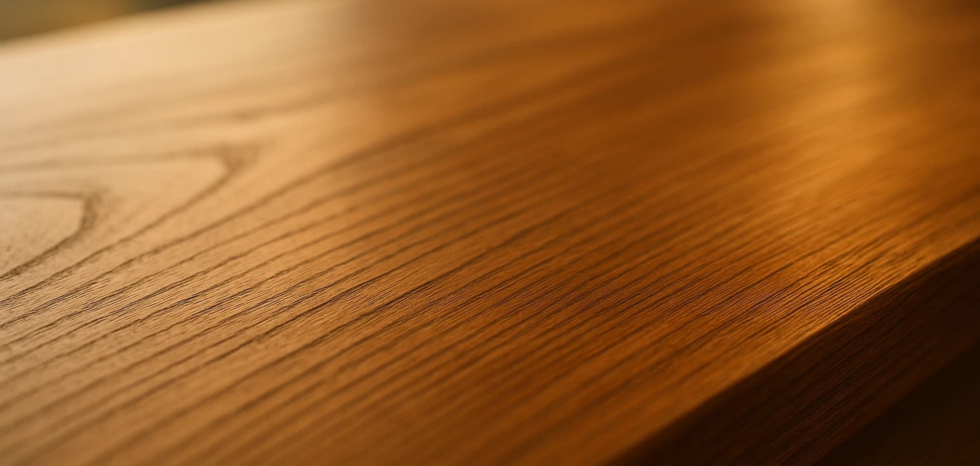 Масло для столешницы из дерева: выбор, нанесение и уход