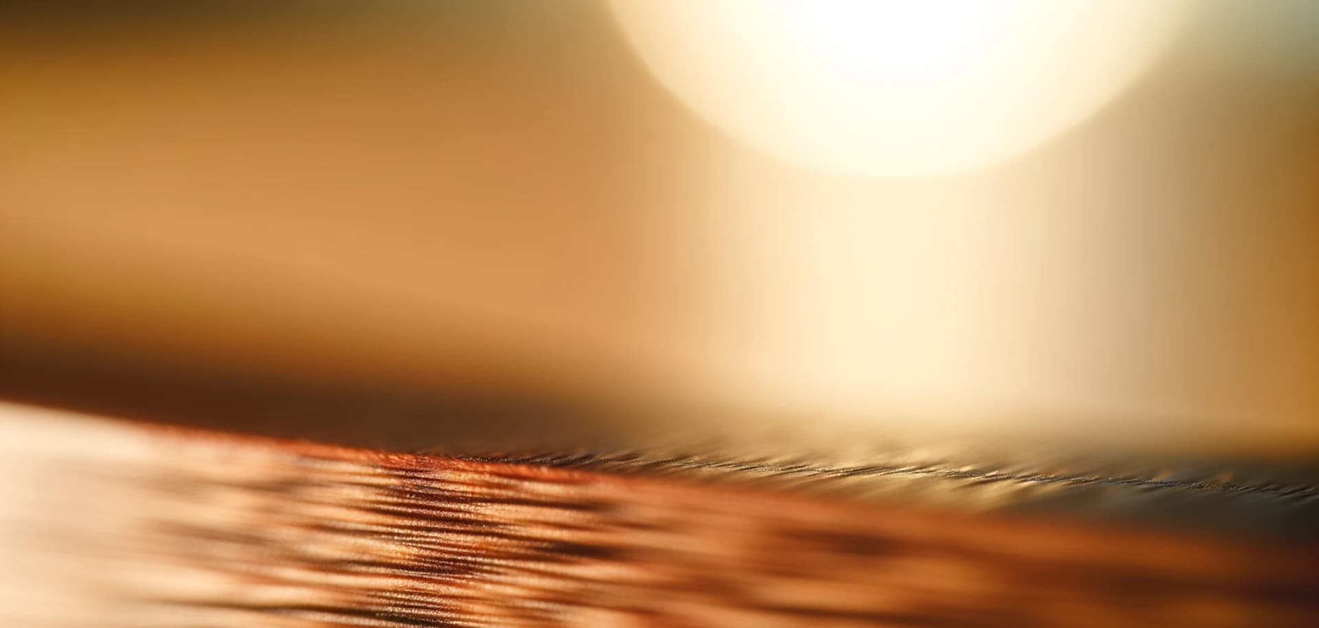 Обработка торцов дерева маслом