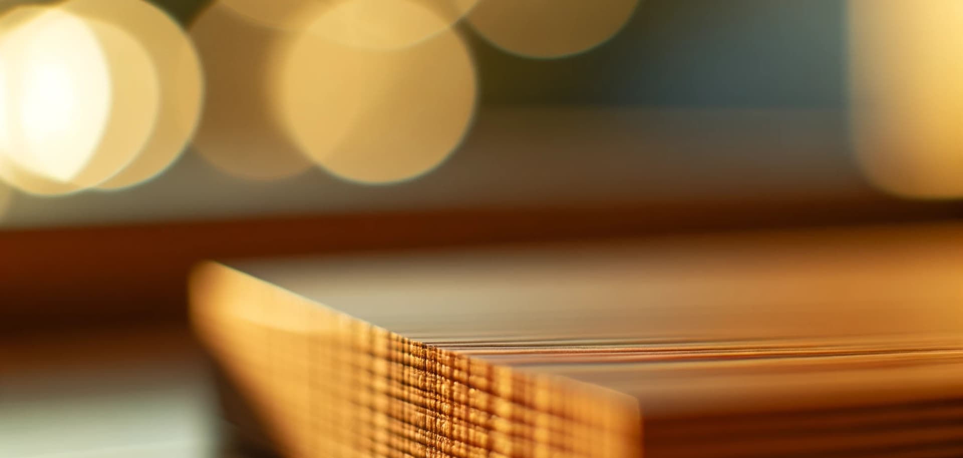 Тиковое масло для дерева: особенности и применение