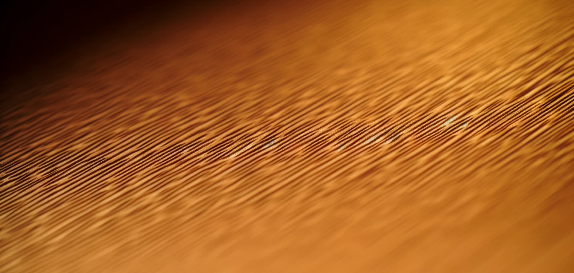 Масло для вишни: работа с фруктовой древесиной