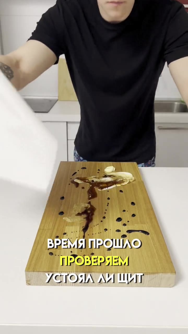 Демонстрация покрытия Interior Wax на ясеневом щите